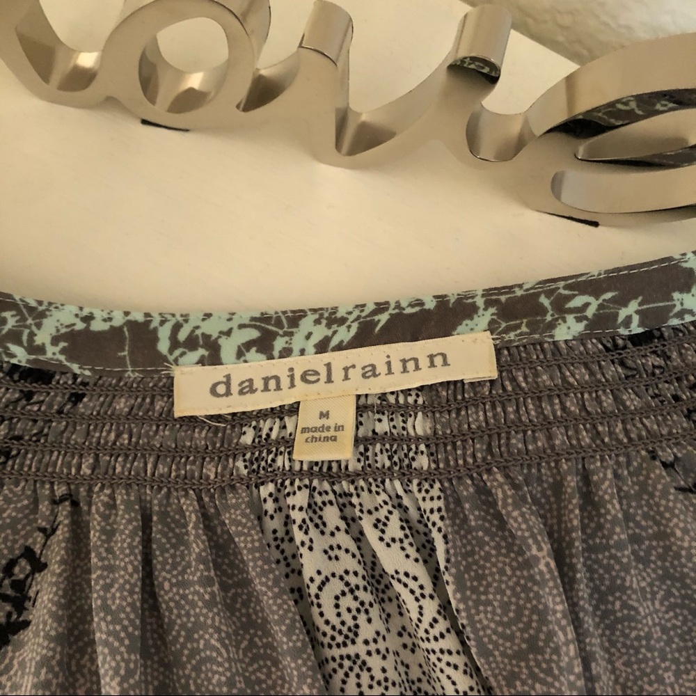 Daniel Rainn Top - image 6